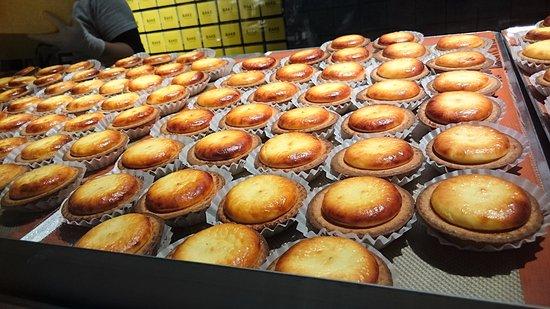 Bake Cheese Tart Tenjin Chikagai